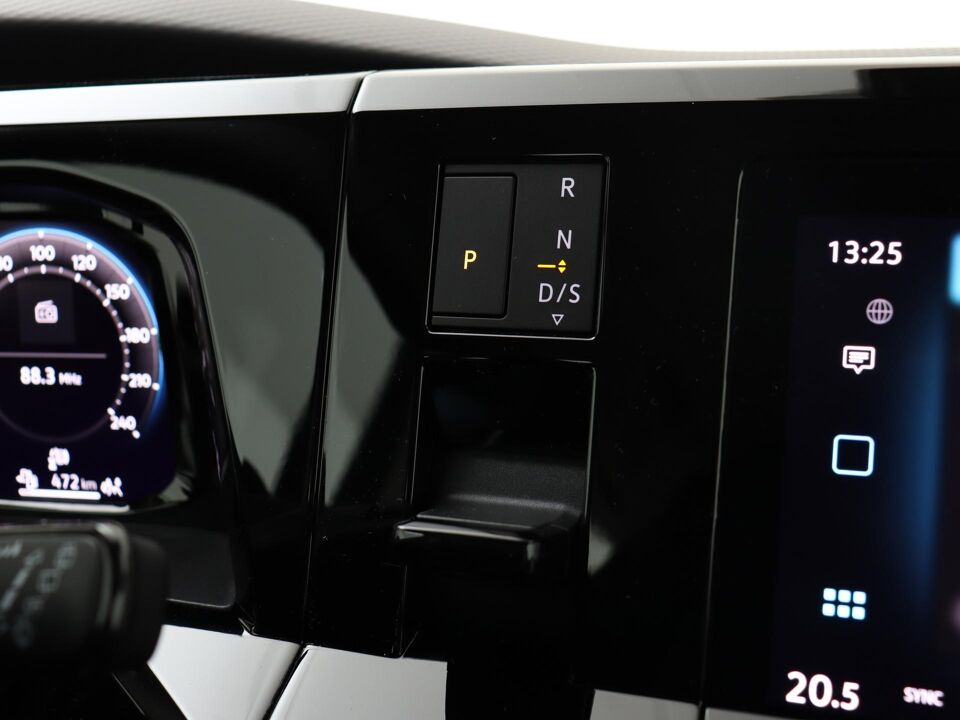 Volkswagen Multivan Economy Business L1 1.5 eHybrid 180 kW / 245pk