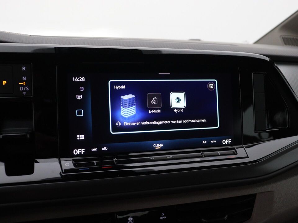 Volkswagen Multivan Economy Business L2 1.5 eHybrid 180 kW / 245pk