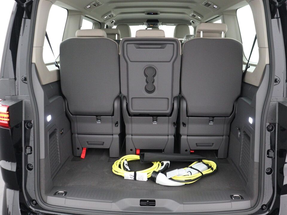 Volkswagen Multivan Economy Business L2 1.5 eHybrid 180 kW / 245pk