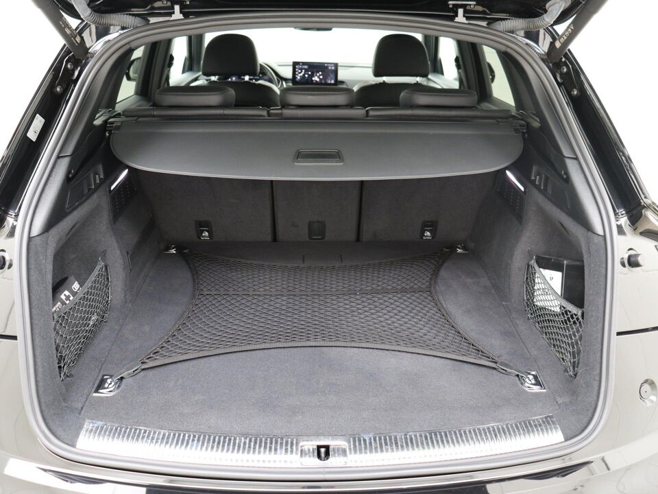 Audi Q5 50 TFSI e 299 PK S Edition