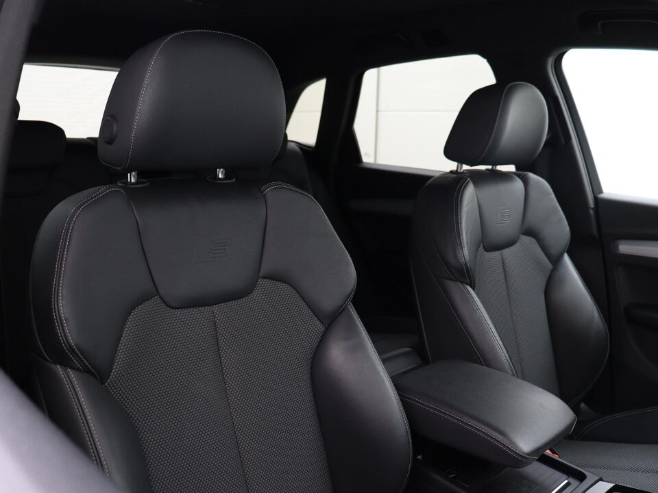 Audi Q5 50 TFSI e 299 PK S Edition