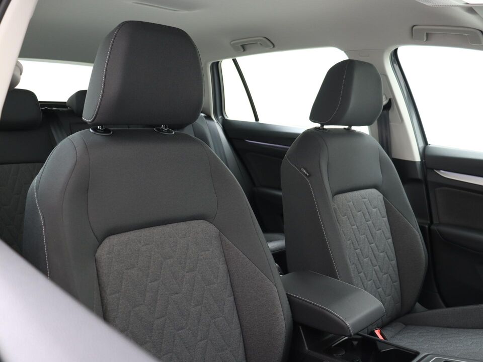 Volkswagen GOLF Variant 1.5 eTSI 150PK Life DSG