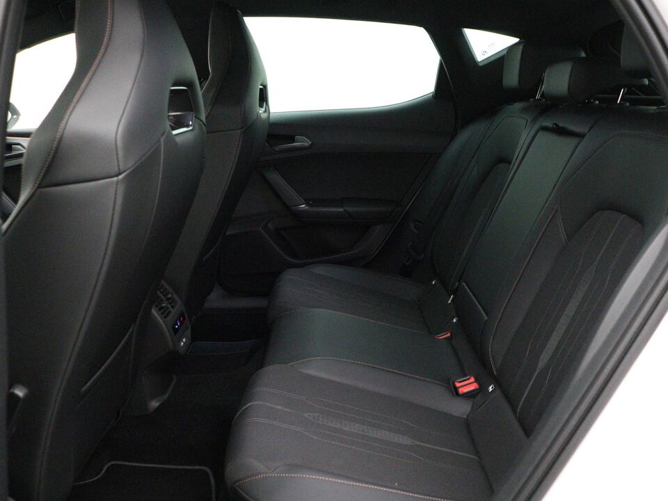 CUPRA Leon 1.4 e-Hybrid Business
