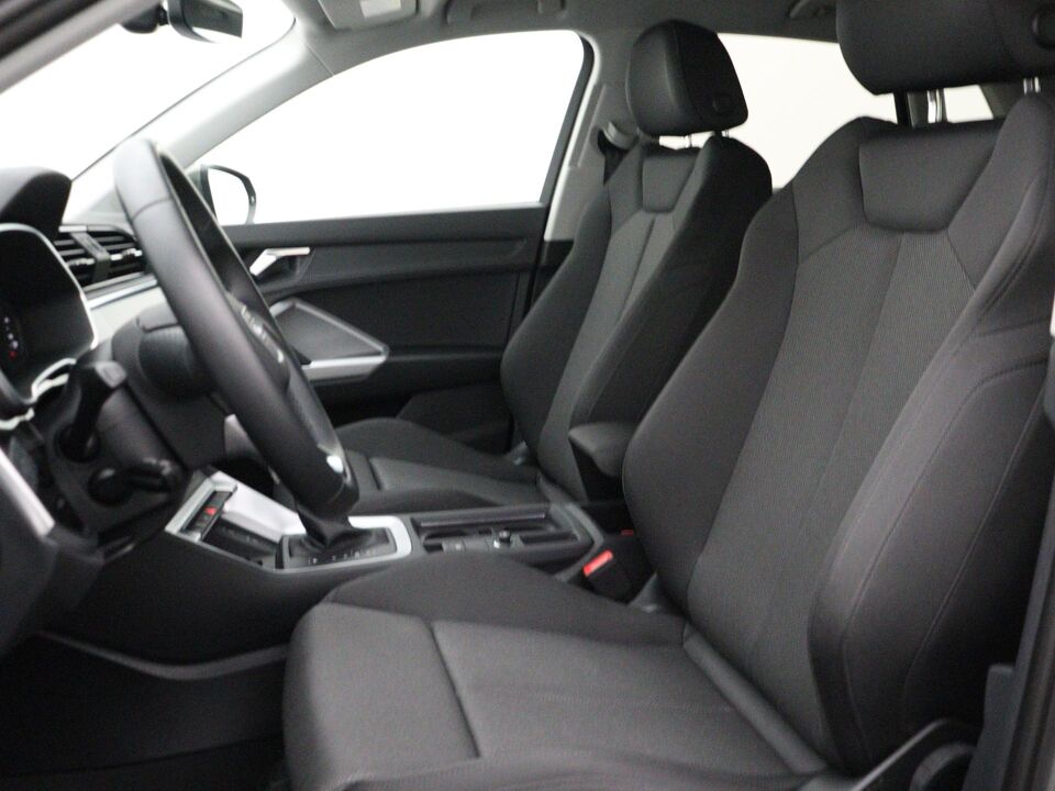 Audi Q3 45 TFSI e S edition