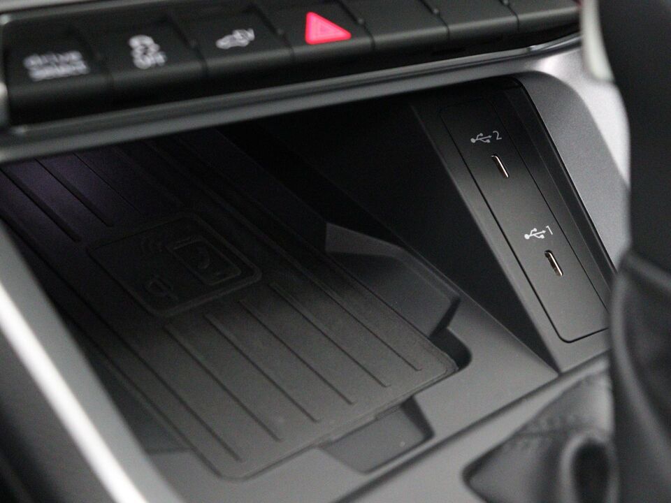 Audi Q3 45 TFSI e S edition