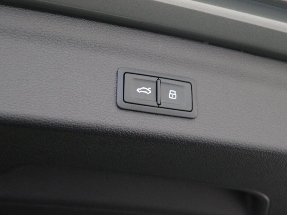 Audi Q3 45 TFSI e S edition