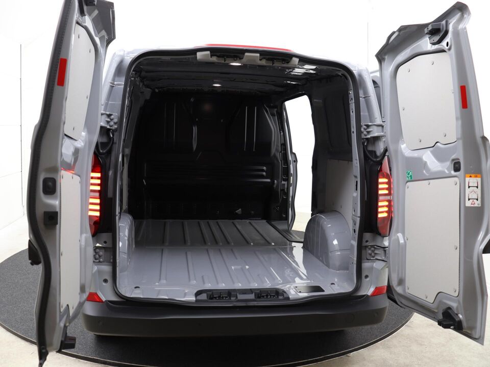 VW-Bedrijfswagens Transporter 2.0 TDI L1H1 28 Life
