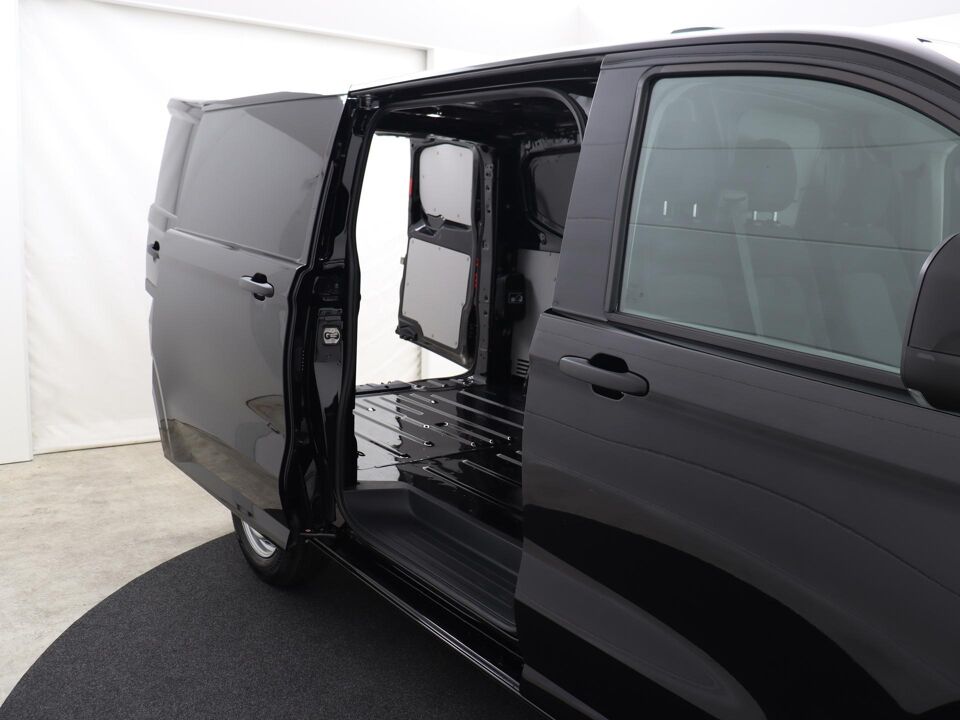 VW-Bedrijfswagens Transporter 2.0 TDI L1H1 28 Life Intro