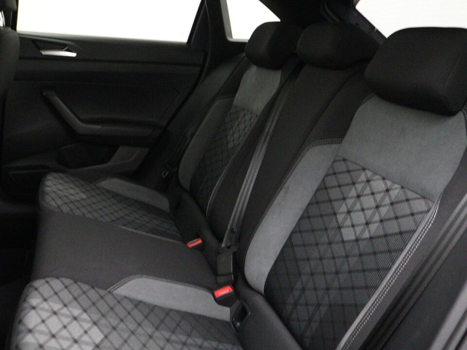 Volkswagen Taigo 1.0 TSI R-Line Business