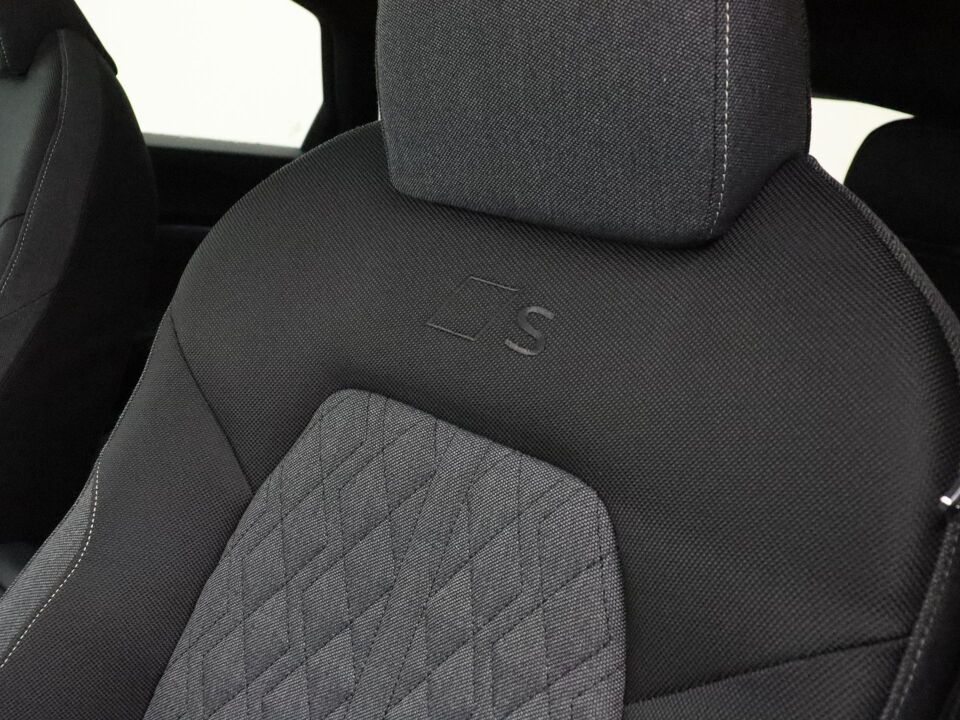 Audi A5 Limousine Edition One 35 TFSI 110 kW / 150 pk