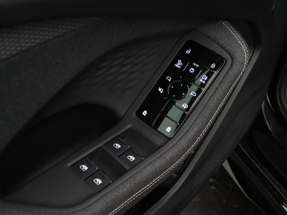 Audi A5 Limousine Edition One 35 TFSI 110 kW / 150 pk