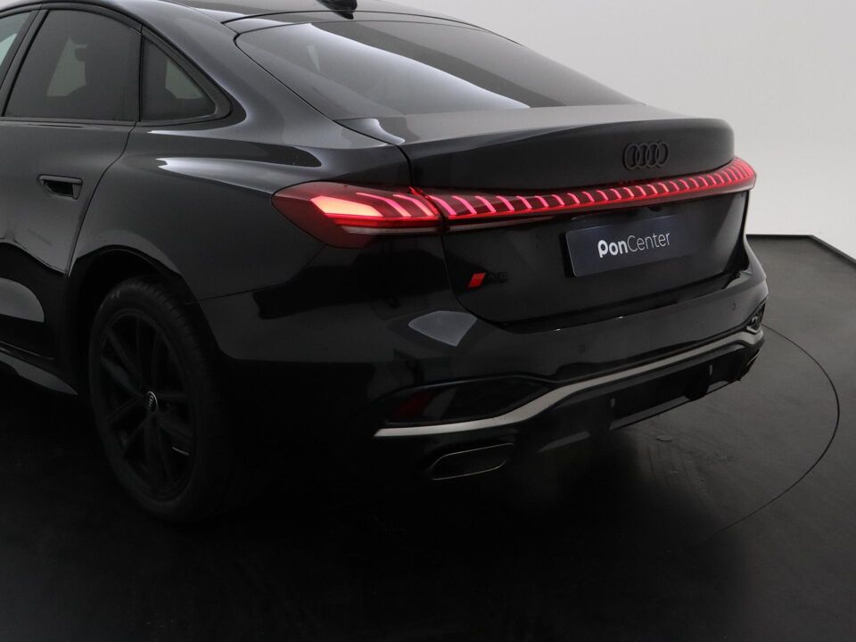Audi A5 Limousine Edition One 35 TFSI 110 kW / 150 pk
