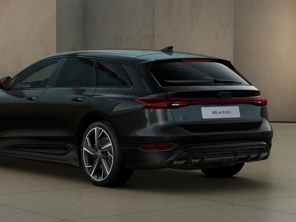 Audi A6 Avant e-tron S edition 100kWh 270 kW / 367 PK