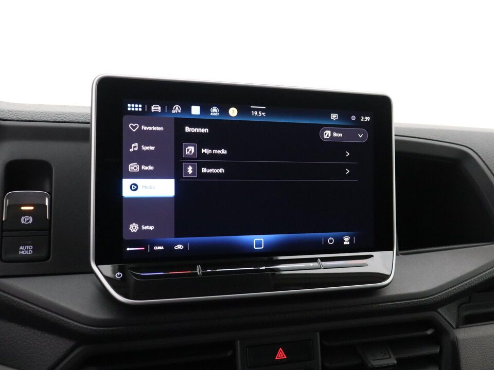 VW-Bedrijfswagens Crafter Highline L3H3 2.0 TDI 103 kW / 140 pk