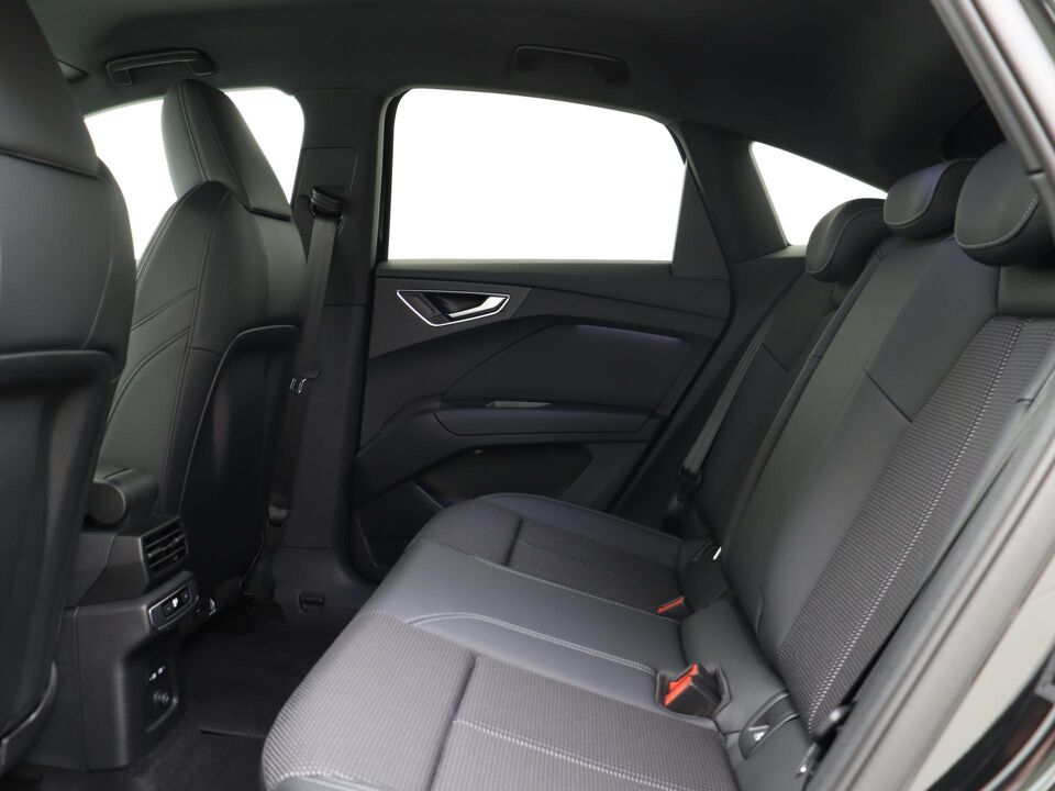 Audi Q4 Sportback e-tron S edition e-tron 45 210kW/286pk 82Kwh