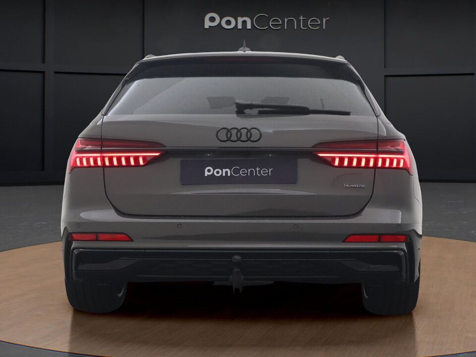 Audi A6 Avant S edition Competition 50 TFSI e 220 kW / 299 pk