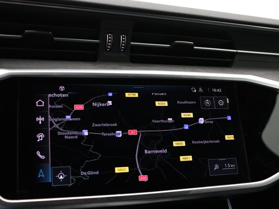 Audi A6 Avant S edition Competition 50 TFSI e 220 kW / 299 pk