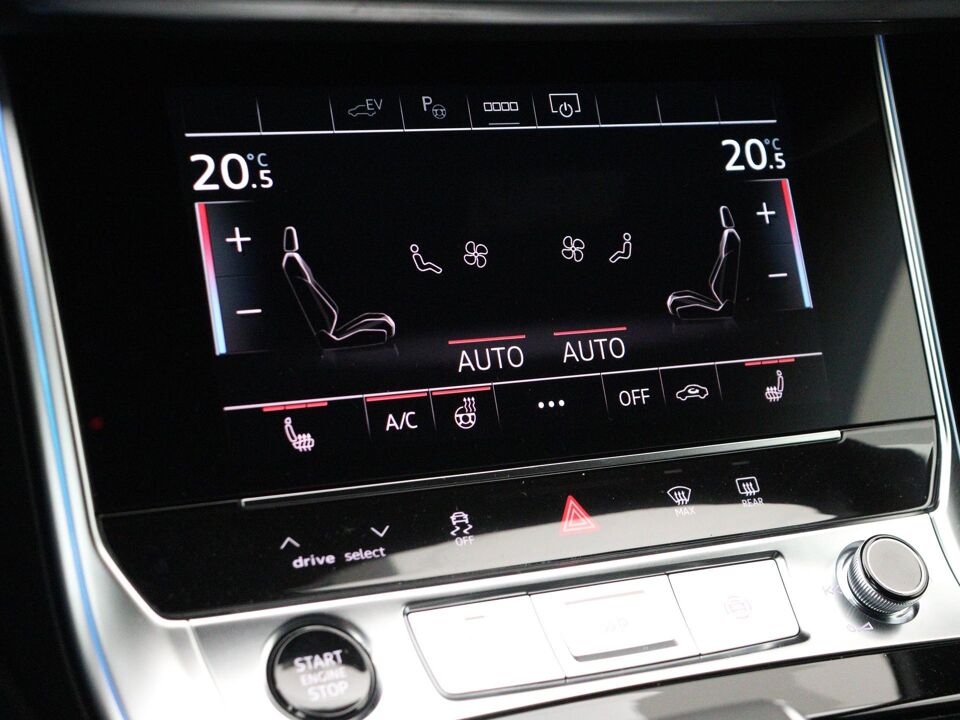 Audi A6 Avant S edition Competition 50 TFSI e 220 kW / 299 pk