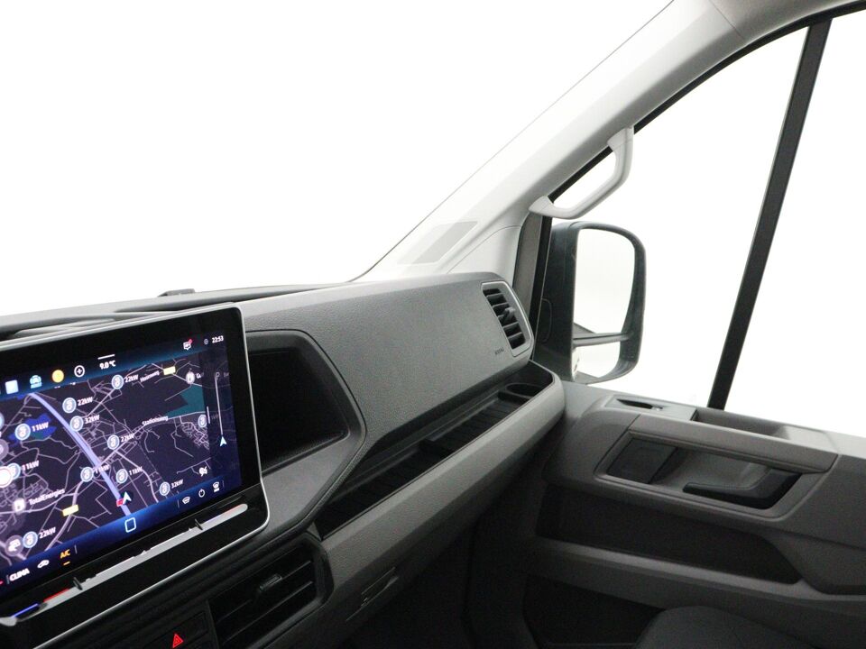 VW-Bedrijfswagens Crafter Highline L3H3 2.0 TDI 103 kW / 140 pk