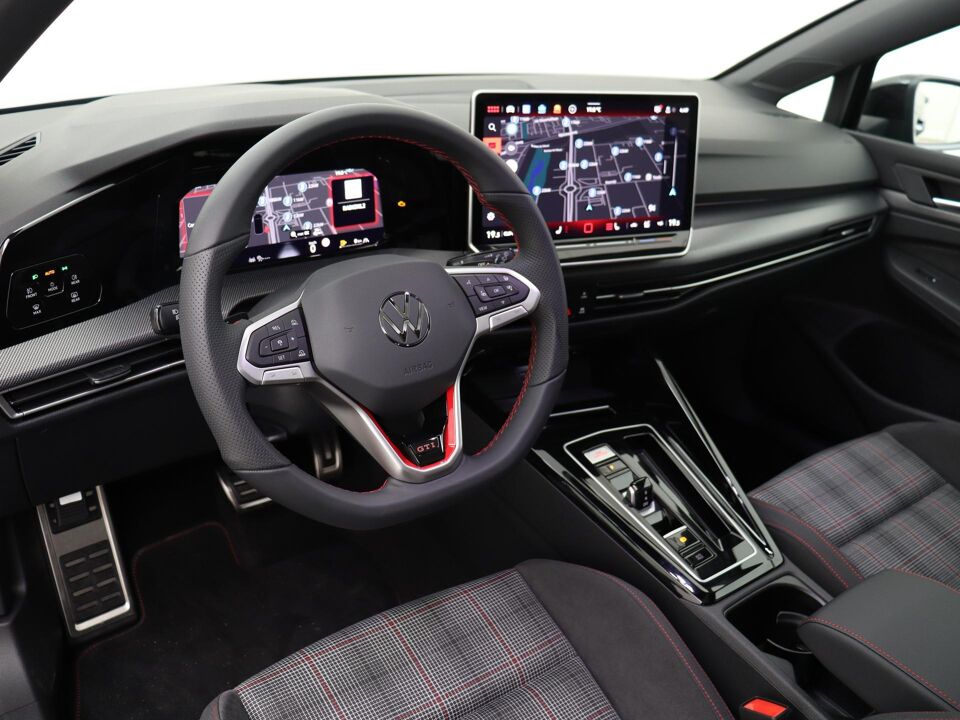 Volkswagen Golf GTI 2.0 TSI DSG 195 kW / 265 pk