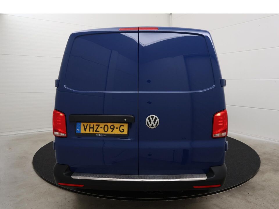 VW-Bedrijfswagens Transporter 2.0 TDI 150 PK DSG L2H1 32 Bulli