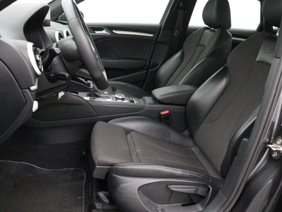 Audi A3 Limousine 35 TFSI CoD Advance Sport