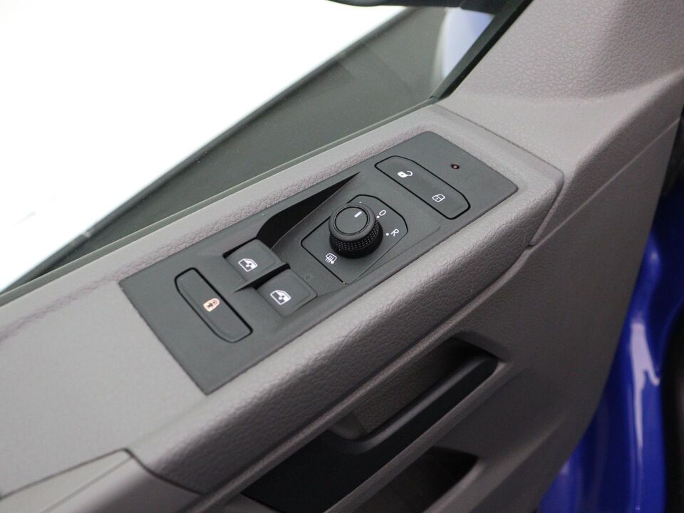 VW-Bedrijfswagens Transporter 2.0 TDI L2H1 30 Comfortline