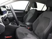Volkswagen Golf 1.0 TSI Life Business