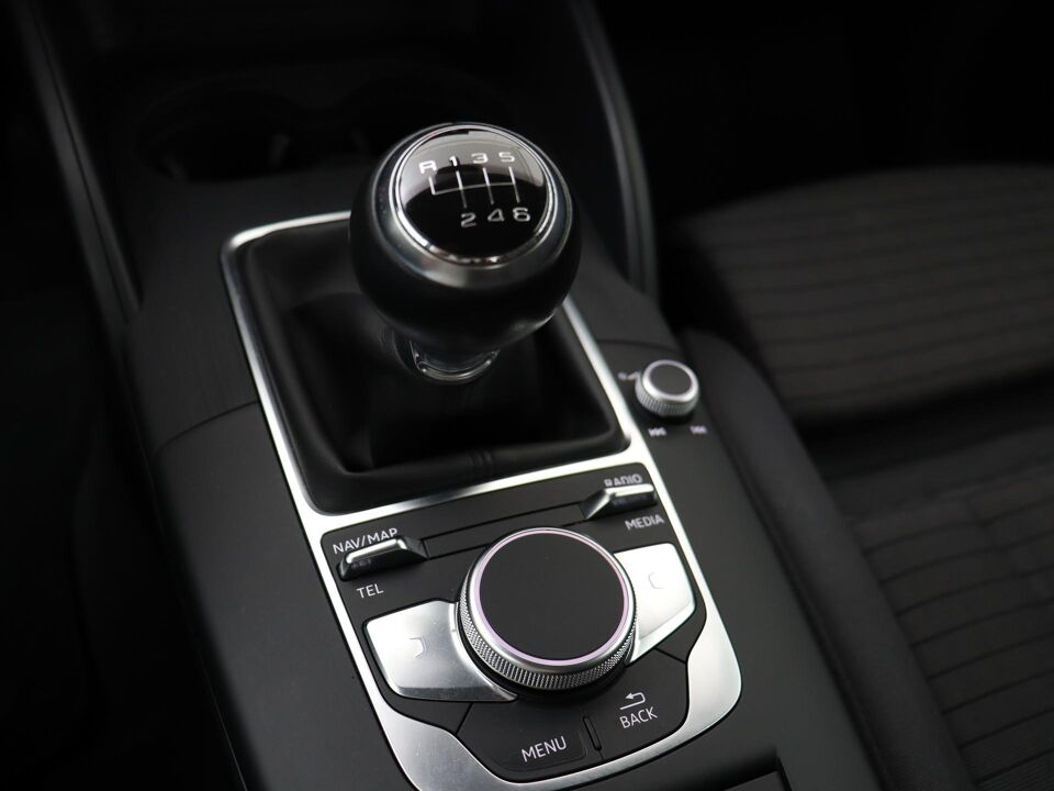 Audi A3 Limousine 30 TFSI Sport Lease Edition