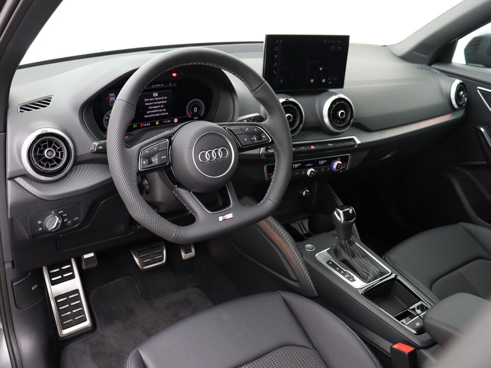 Audi Q2 S edition 35 TFSI 110 kW / 150 pk