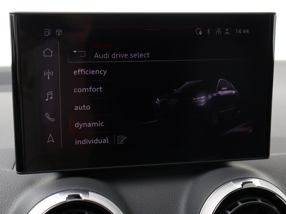 Audi Q2 S edition 35 TFSI 110 kW / 150 pk