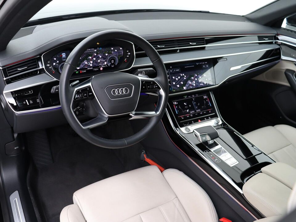 Audi A8 60 TFSI e 462 PK Quattro Lang