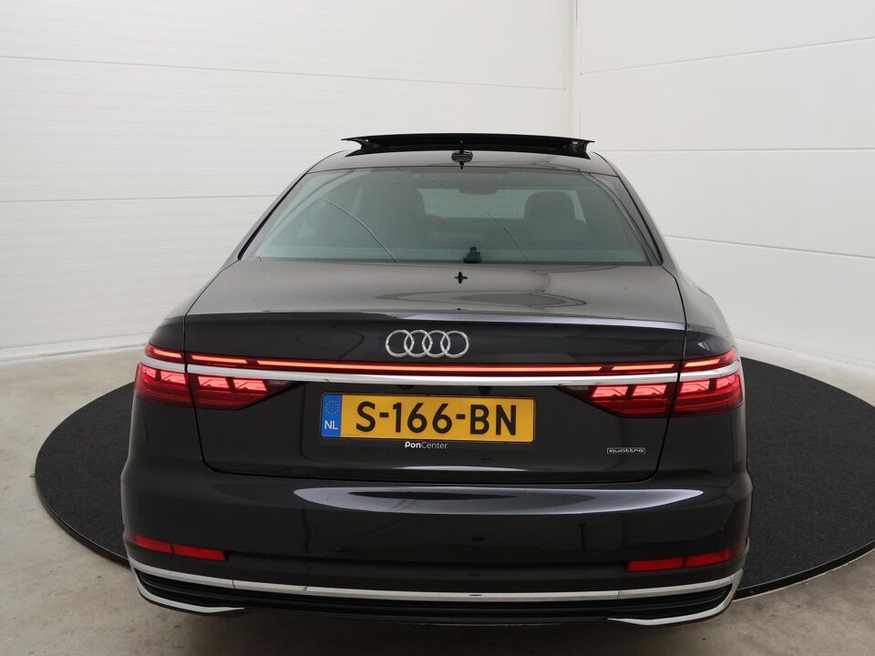 Audi A8 60 TFSI e 462 PK Quattro Lang