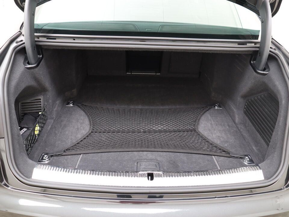 Audi A8 60 TFSI e 462 PK Quattro Lang