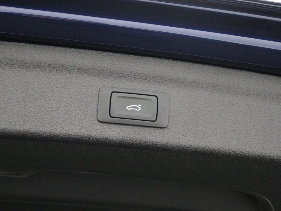 Audi Q3 45 TFSI e S edition