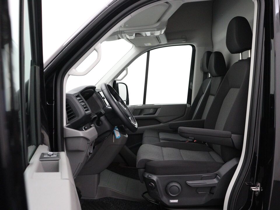 VW-Bedrijfswagens Crafter 35 2.0 TDI 177 PK Autom. L3H3 Highline Exclusive