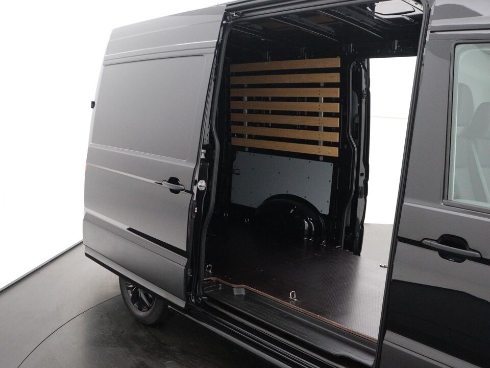 VW-Bedrijfswagens Crafter 35 2.0 TDI 177 PK Autom. L3H3 Highline Exclusive