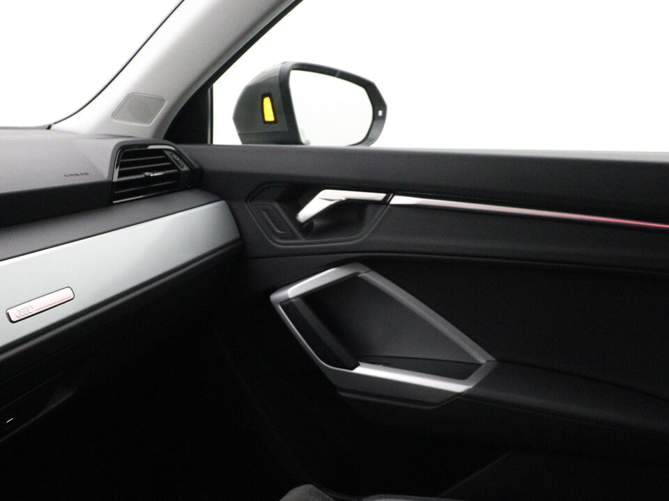 Audi Q3 Sportback 45 TFSI e Advanced Edition