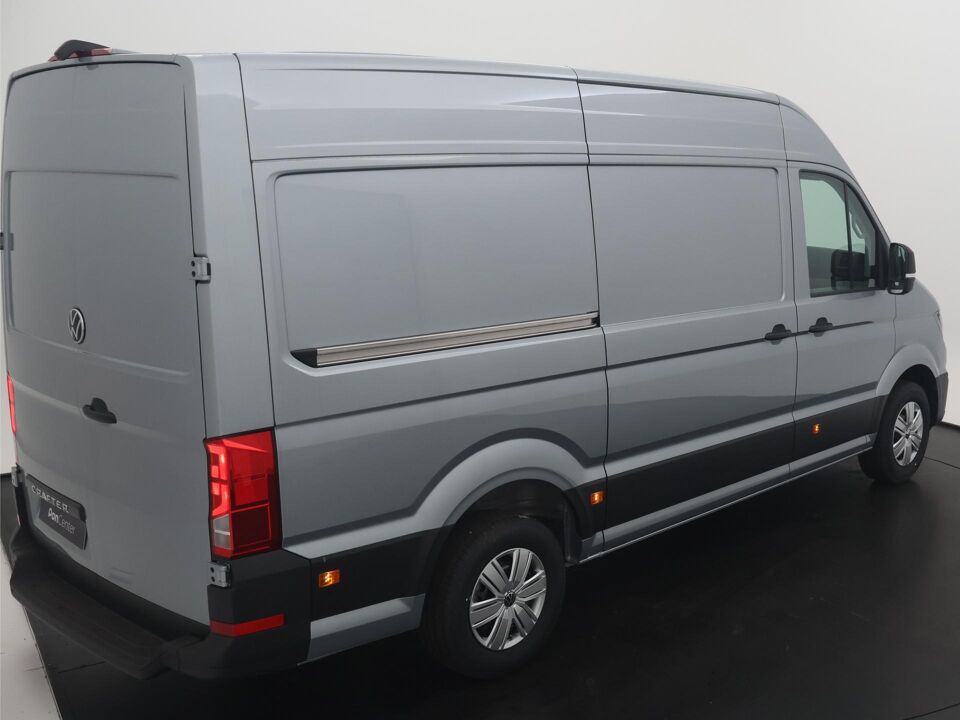 VW-Bedrijfswagens Crafter Highline L3H3 2.0 TDI 130 kW / 177 pk