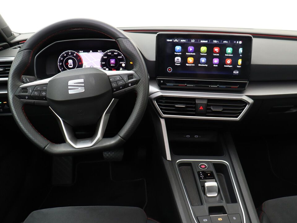 SEAT Leon 1.5 eTSI FR Business Intense