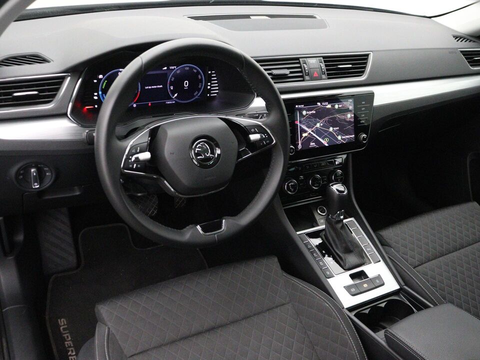 Škoda Superb Combi 1.4 TSI iV Business Edition