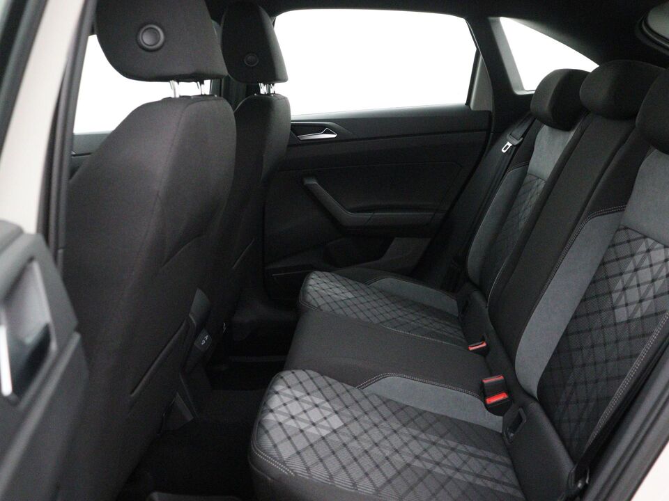 Volkswagen Taigo 1.0 TSI R-Line