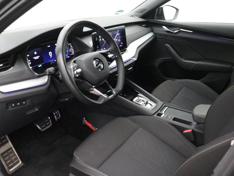 Škoda Octavia Combi 1.0 e-TSI Sport Business