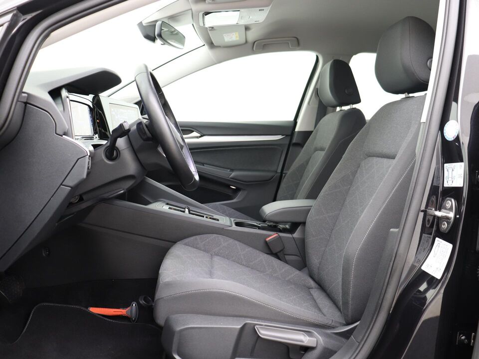 Volkswagen GOLF Variant 1.5 eTSI DSG Life