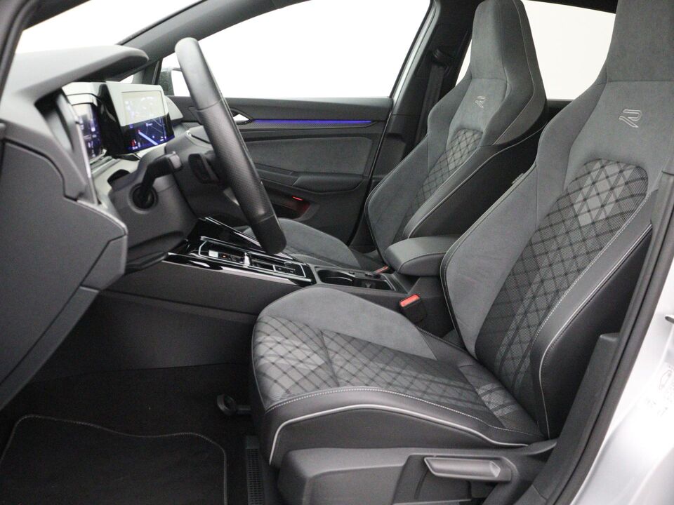 Volkswagen Golf 1.5 eTSI 150 PK DSG R-Line