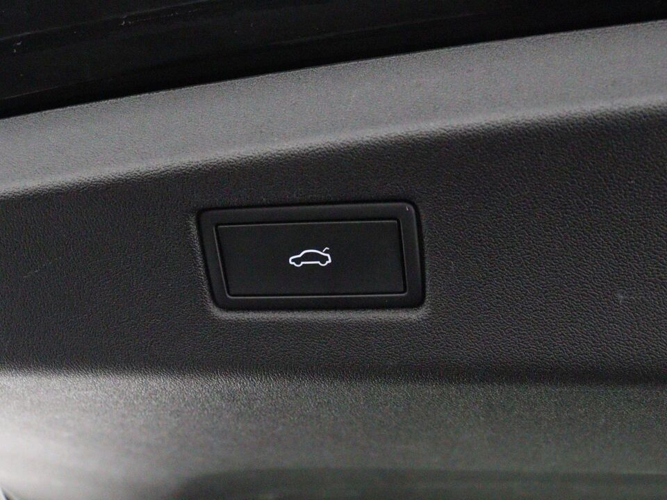Volkswagen ID.7 Pro Business 77 kWh