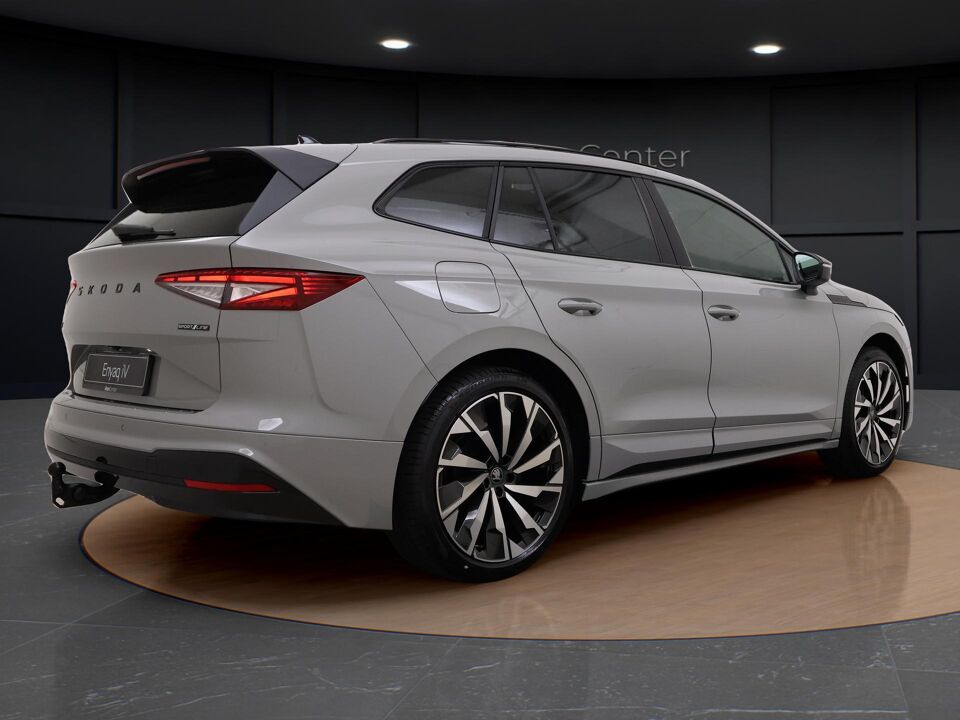 Škoda Enyaq iV Sportline 210 kW / 286 PK