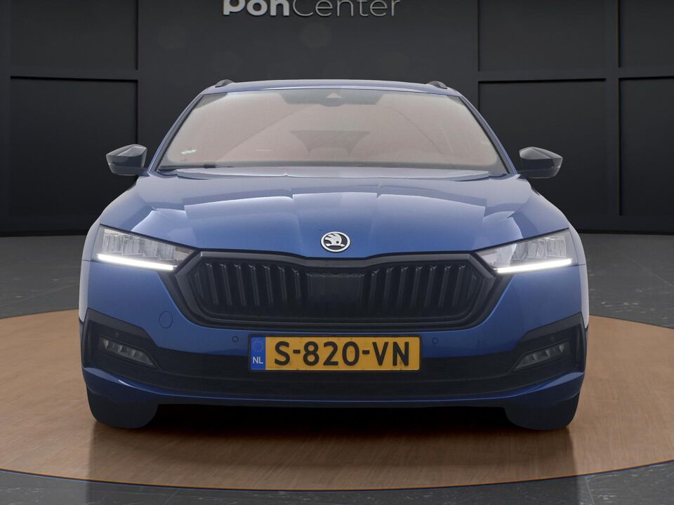 Škoda Octavia Combi 1.5 e-TSI Sport Business