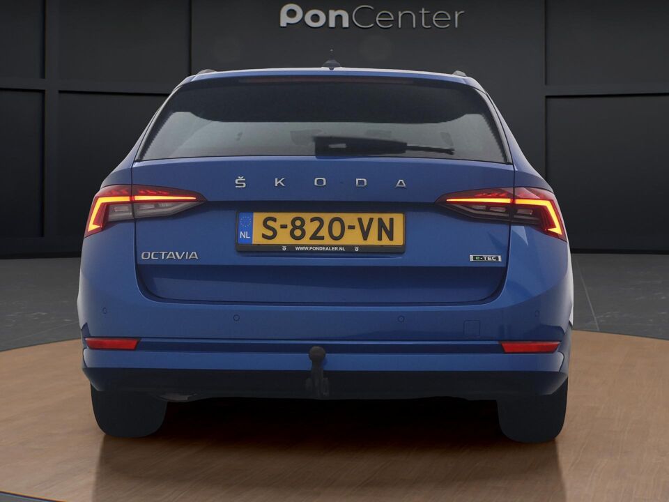 Škoda Octavia Combi 1.5 e-TSI Sport Business