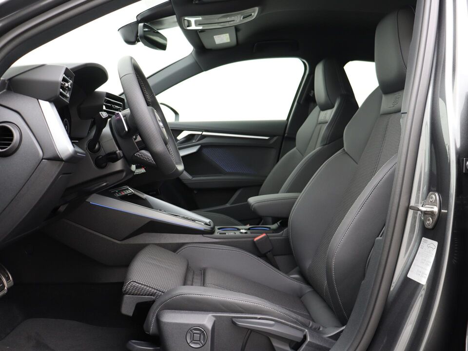 Audi A3 Sportback S edition 40 TFSI e 150 kW / 204 PK